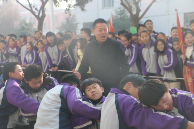 内黄县实验中学第二十一届师生运动会 暨拔河比赛开幕式